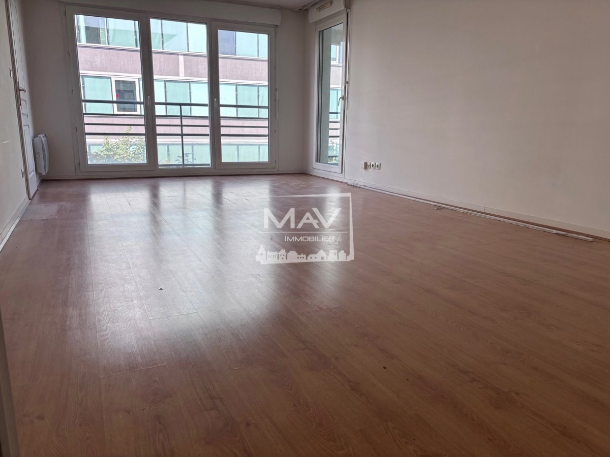 Appartement à VENDRE - Réf. MVV1036