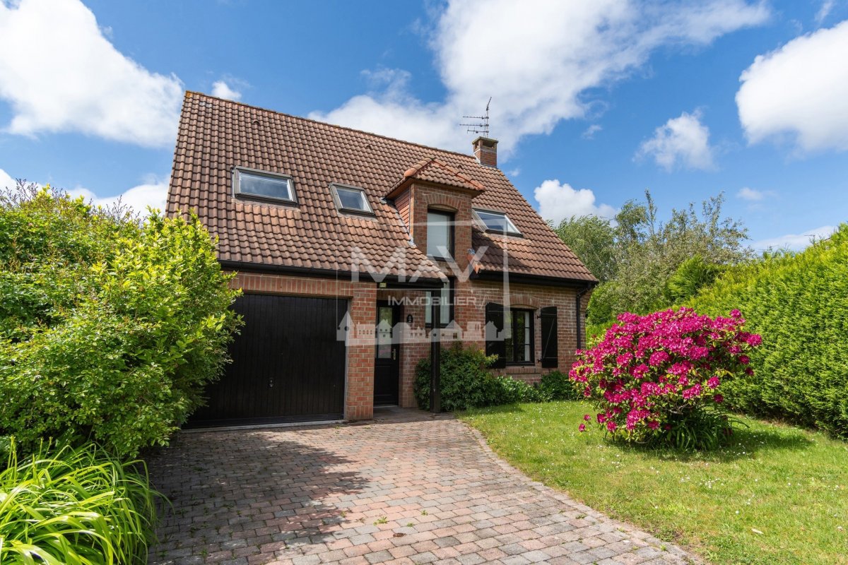 Maison à VENDRE - Réf. ASV1105