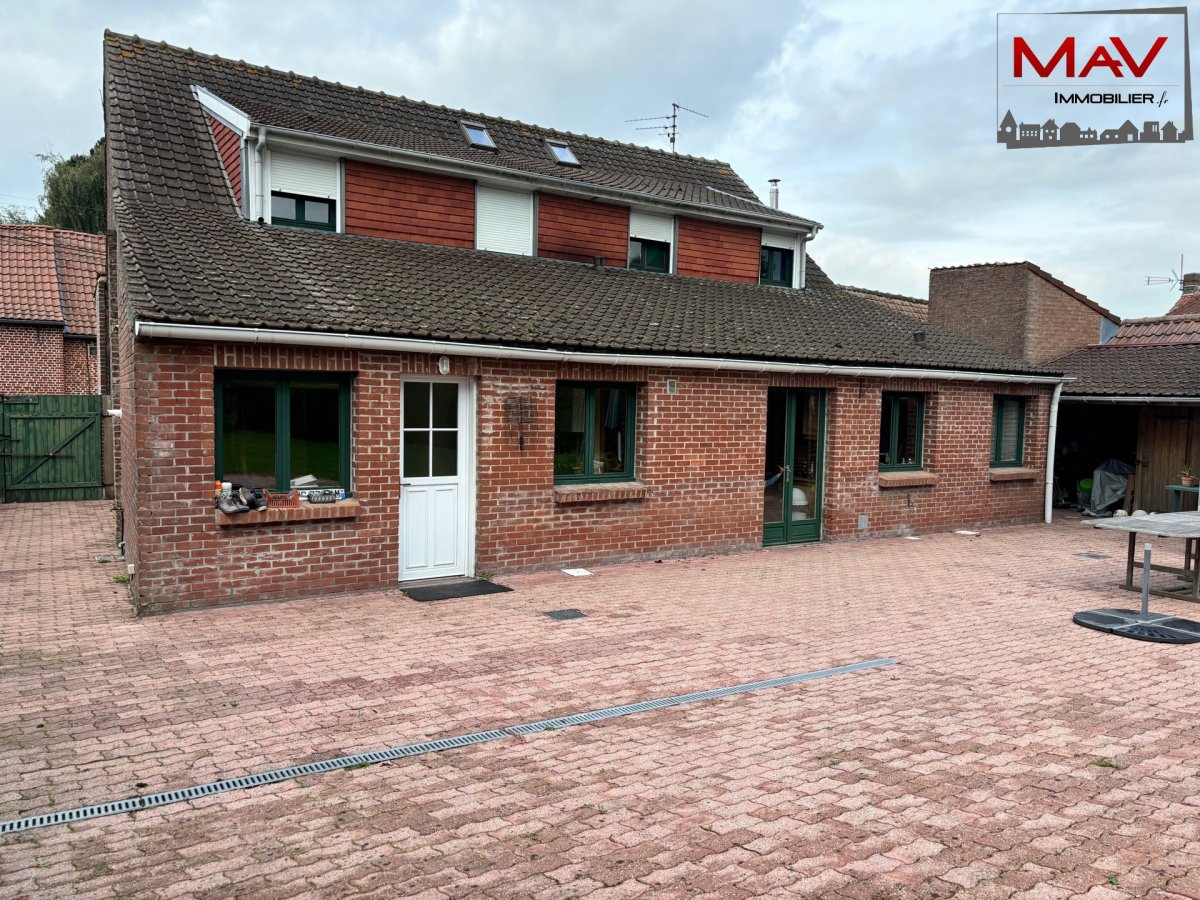 Maison à VENDRE - Réf. MVV983