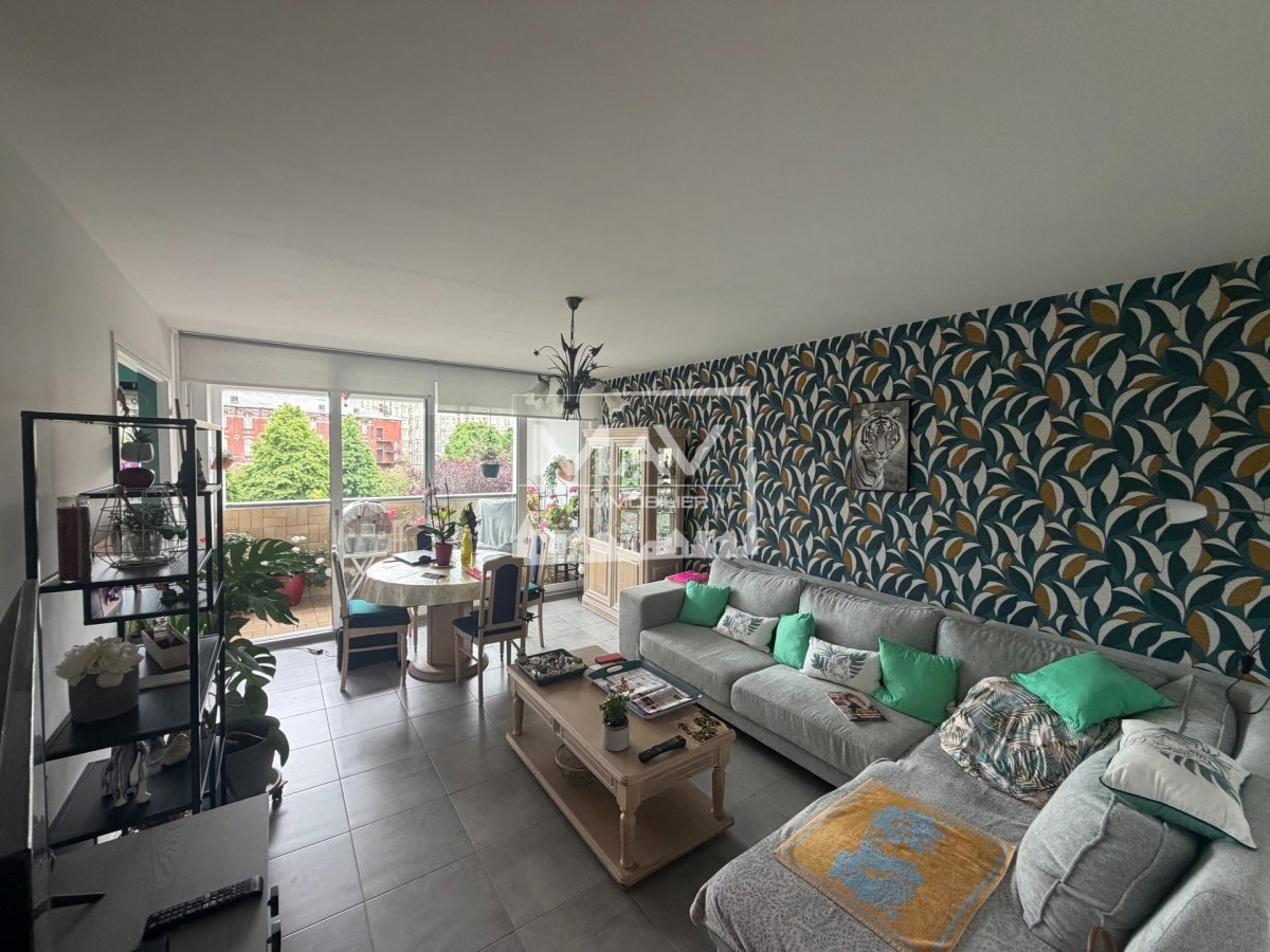 Appartement à VENDRE - Réf. JVV1125
