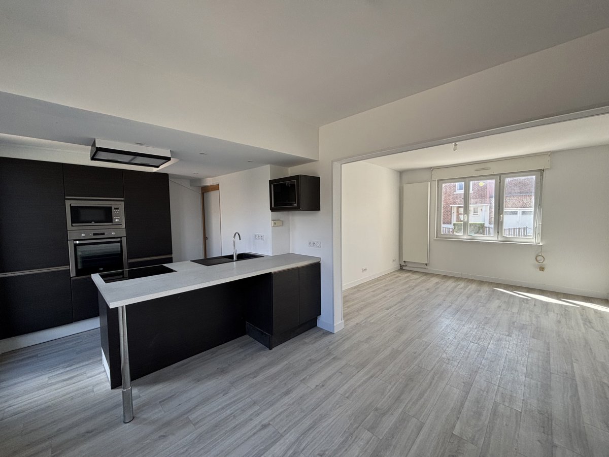 Maison à LOUER - Réf. EAL0087