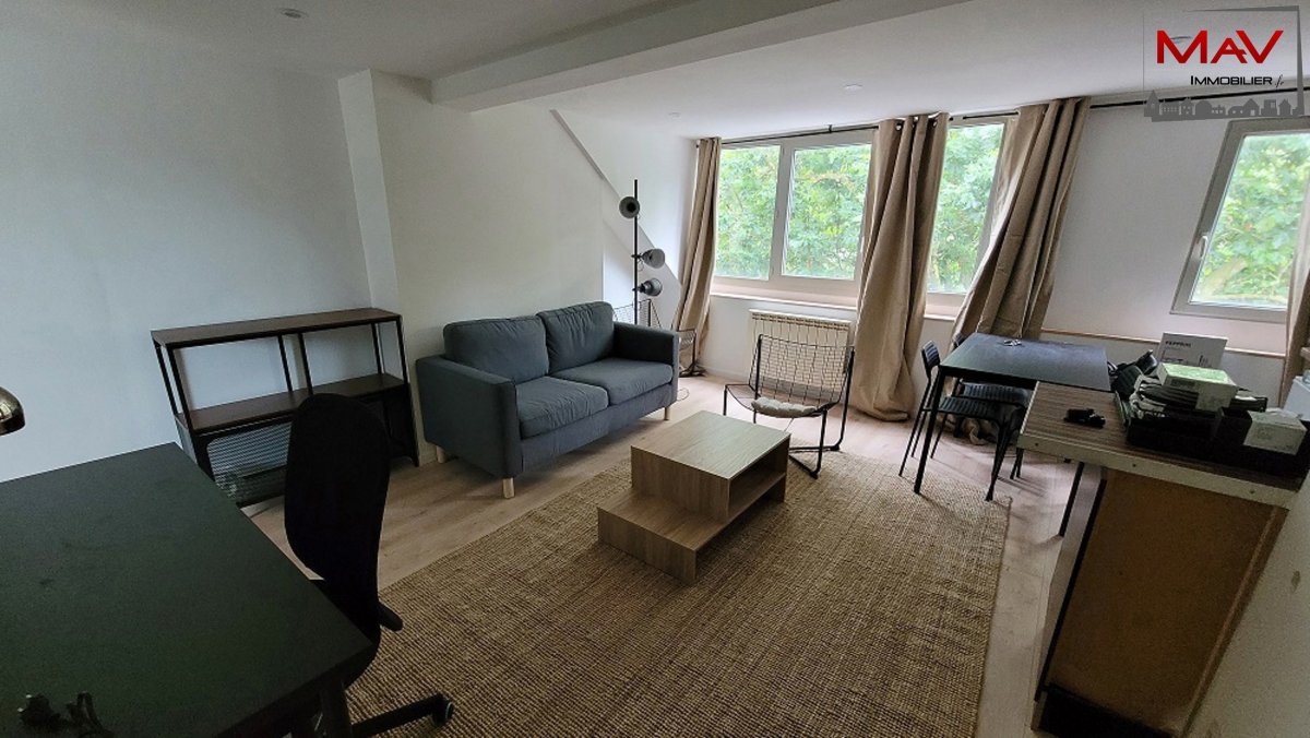 Appartement à LOUER - Réf. SSG572