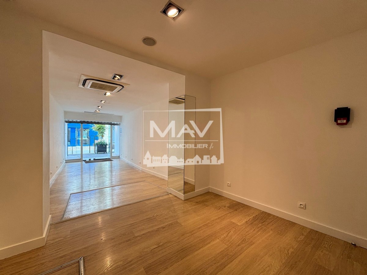 Commerce à LOUER - Réf. FPG0078