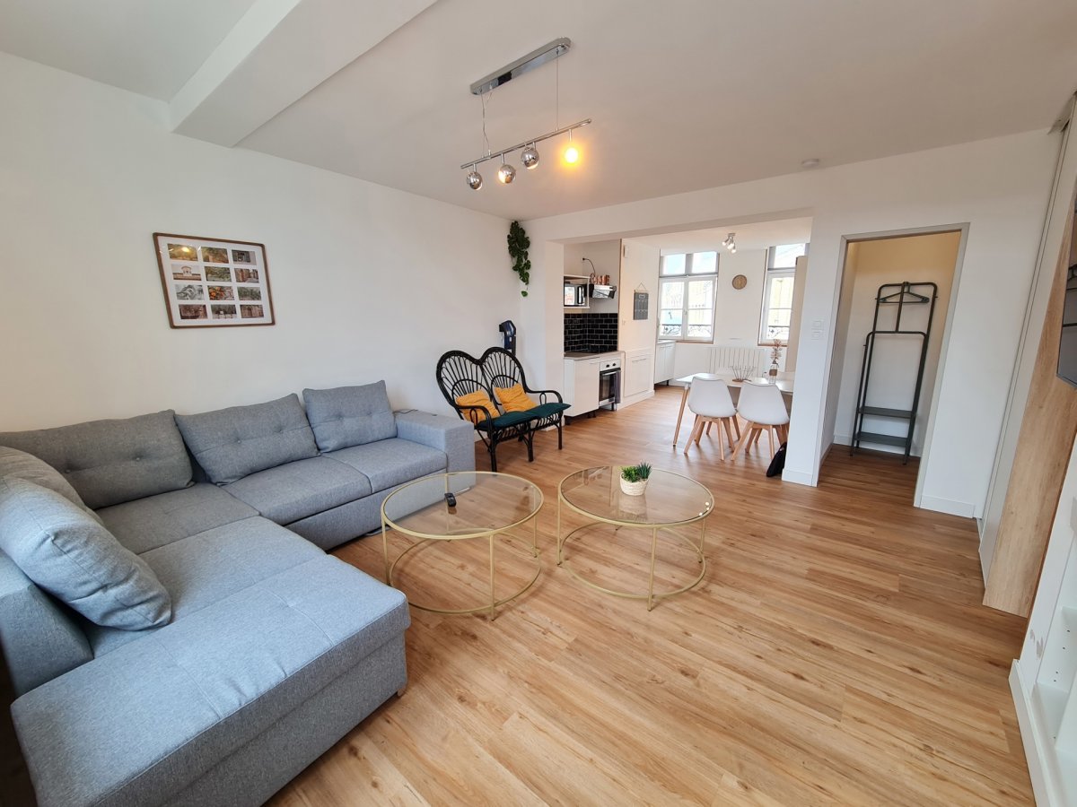 Appartement à LOUER - Réf. EAG0023