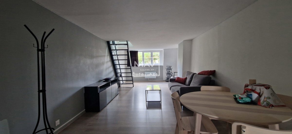 Appartement à LOUER - Réf. GPG669/11