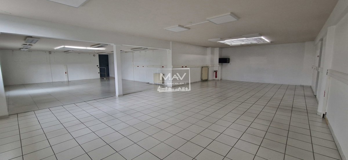 Bureau à LOUER - Réf. GPG602/2