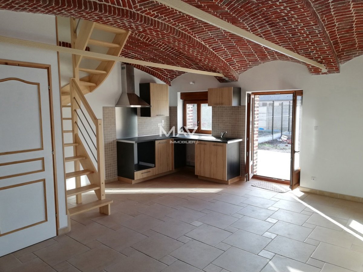 Maison à LOUER - Réf. BPL1047