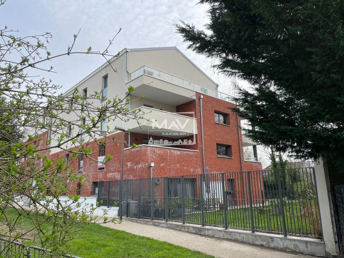 Appartement à VENDRE - Réf. ASV1053