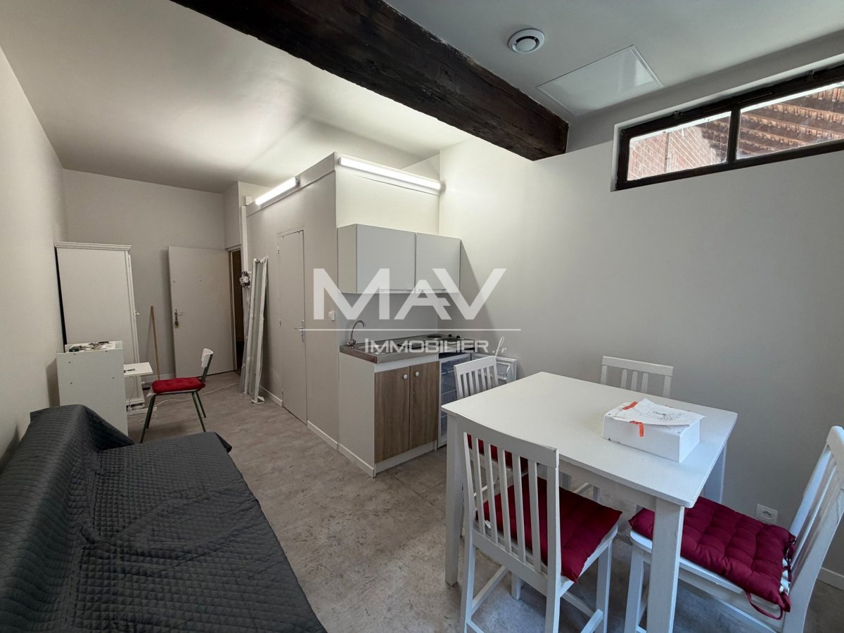 Maison à VENDRE - Réf. JVV1116