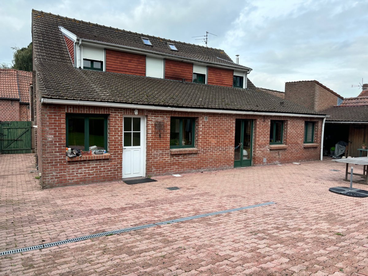 Maison à VENDRE - Réf. MVV983