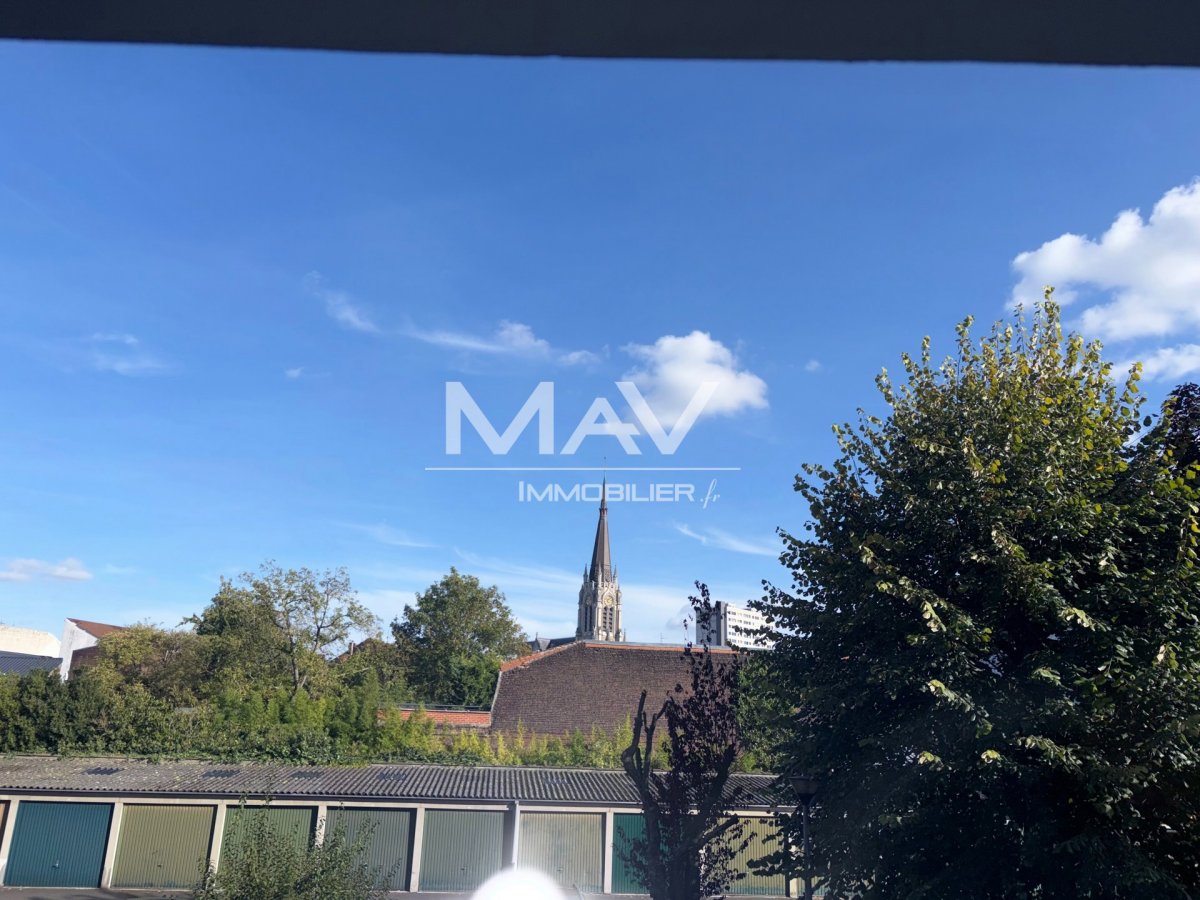 Appartement à VENDRE - Réf. JVV1174