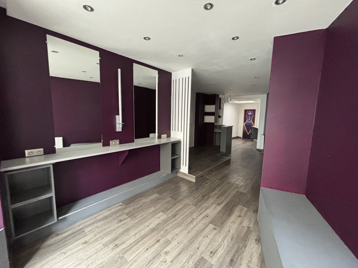 Commerce à LOUER - Réf. EAL0028