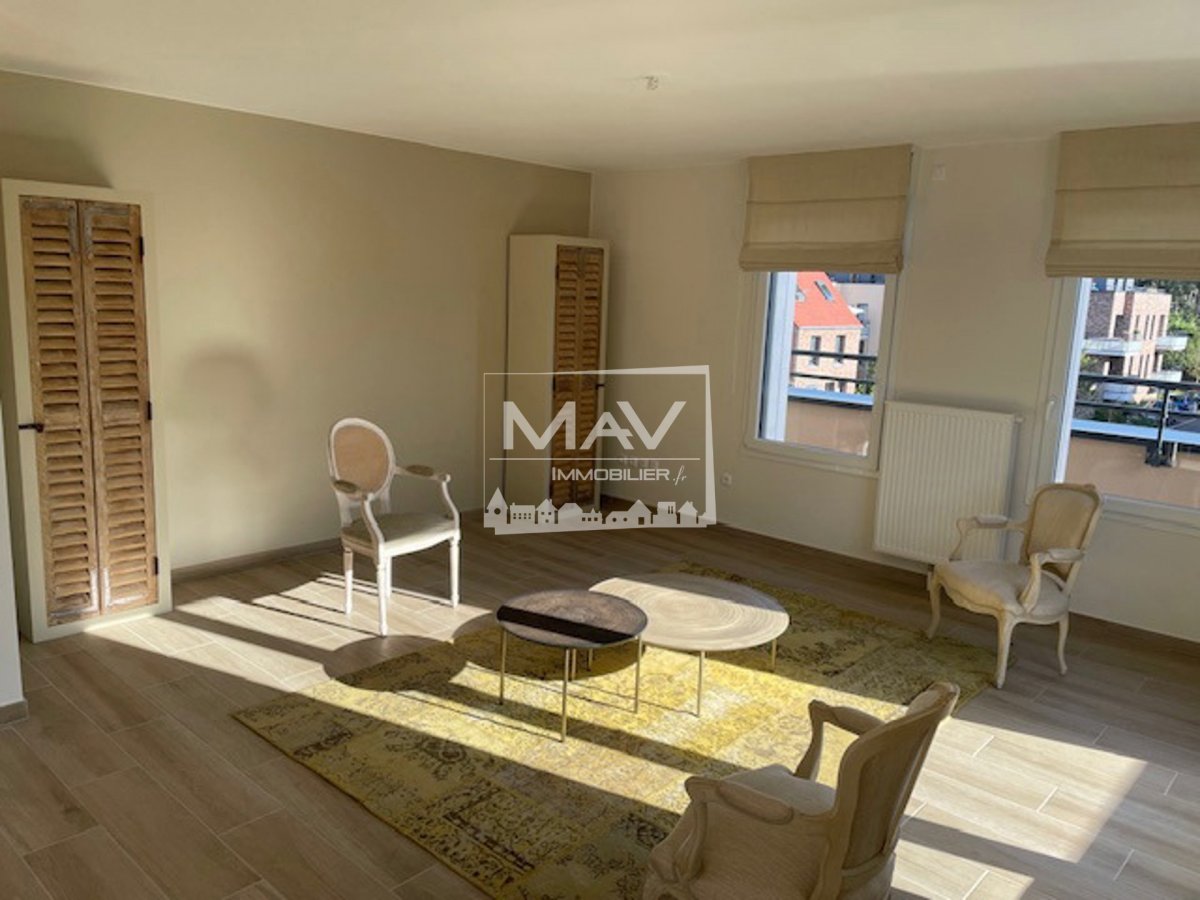 Appartement à LOUER - Réf. SSG694
