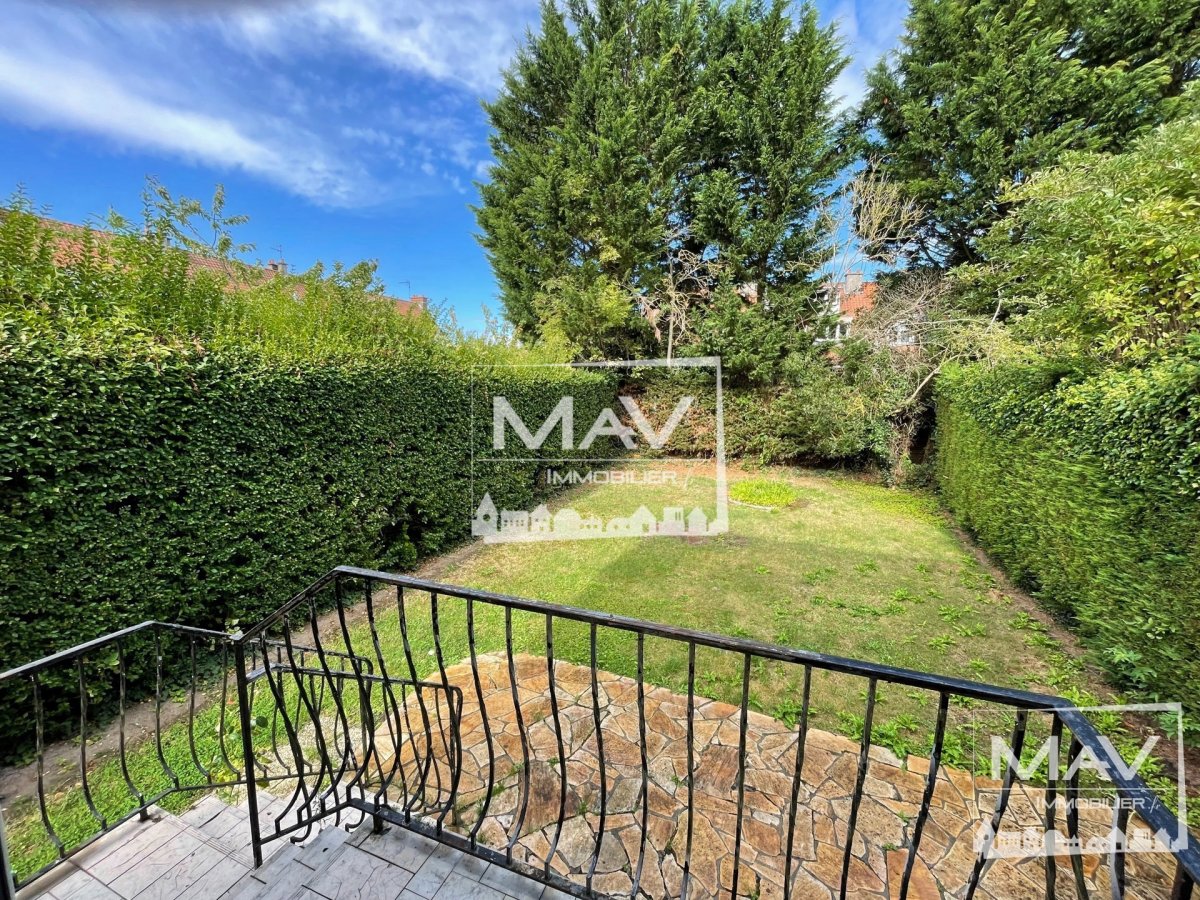 Maison à VENDRE - Réf. ASV1039