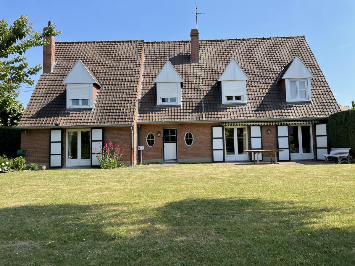 Maison à VENDRE - Réf. ASV1028