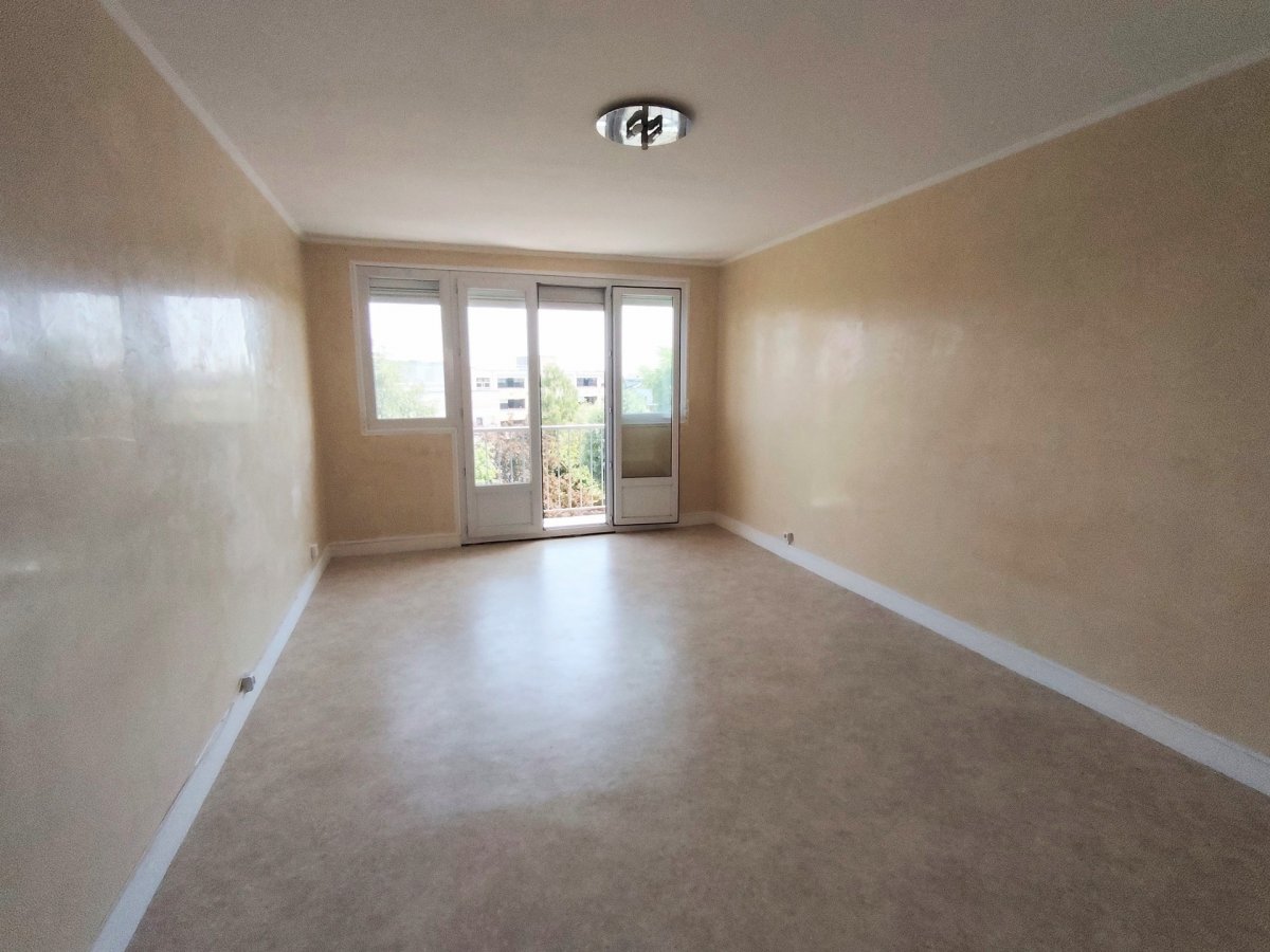 Appartement à VENDRE - Réf. JVV1118