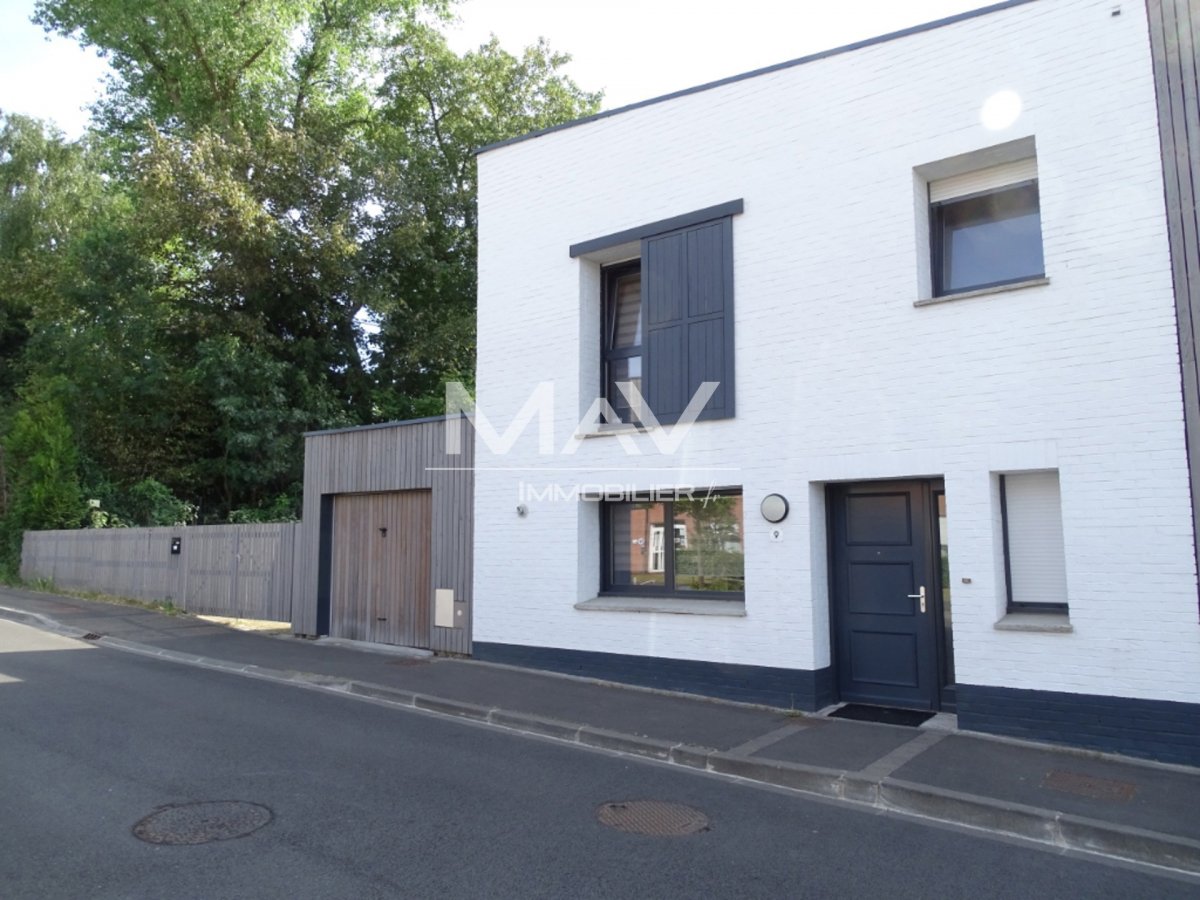 Maison à LOUER - Réf. SSG328