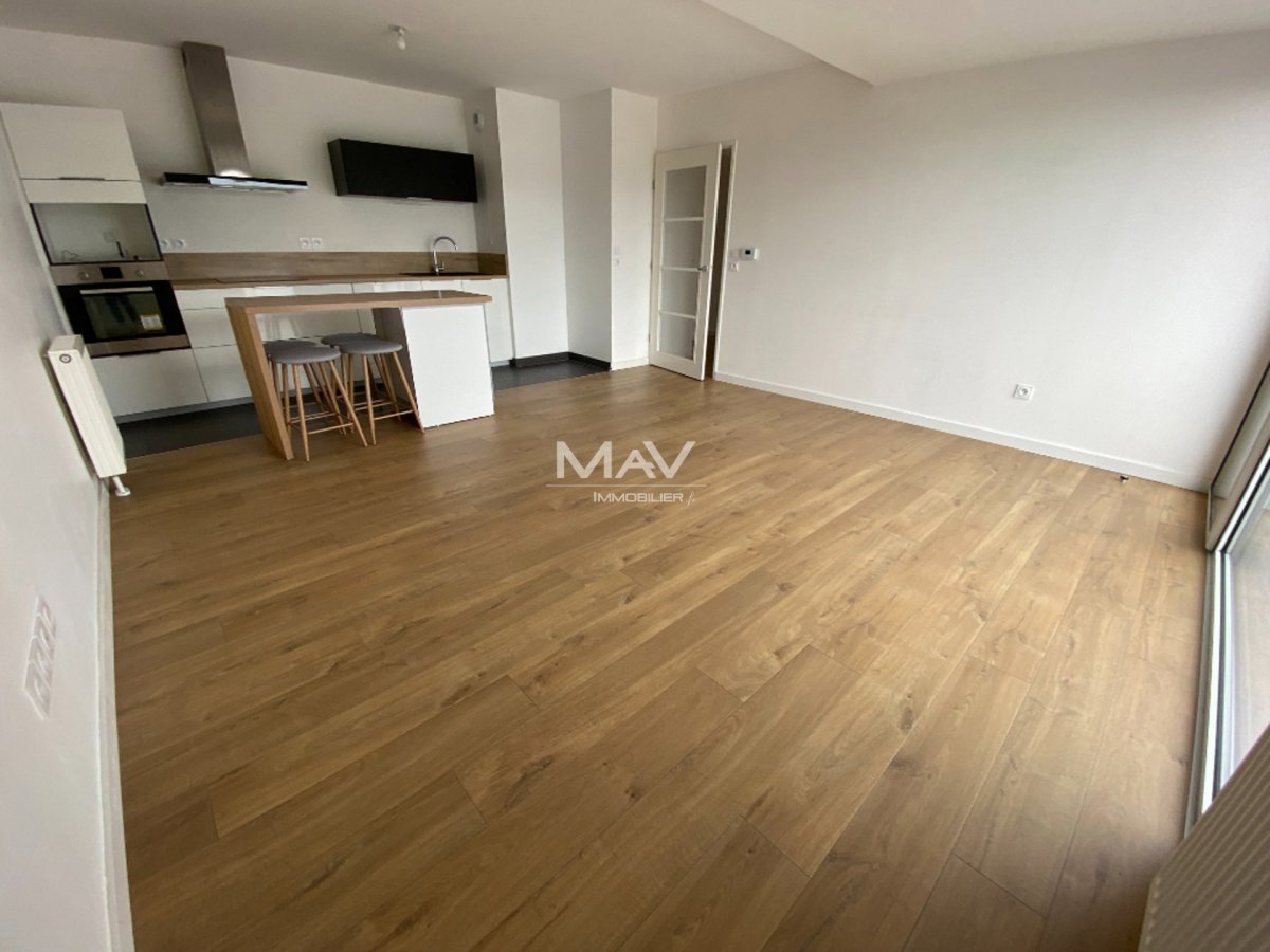 Appartement à LOUER - Réf. BPG242