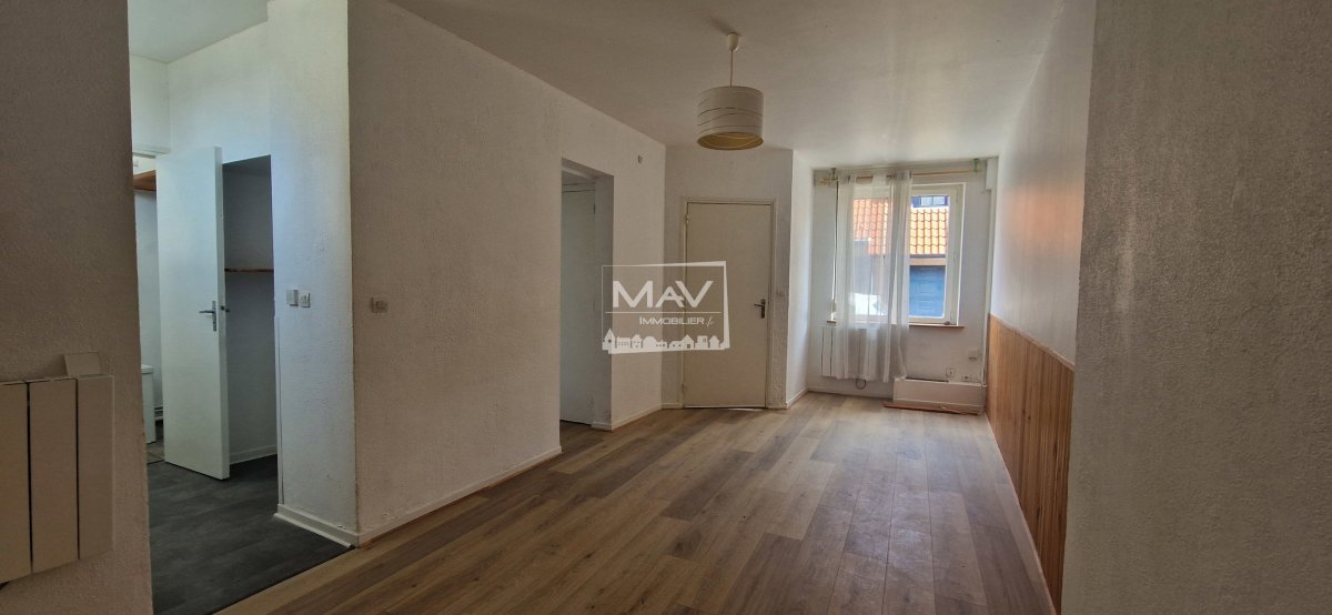 Appartement à LOUER - Réf. GPG408/1